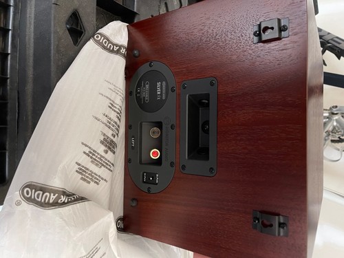 Monitor audio silver speakers - audio,